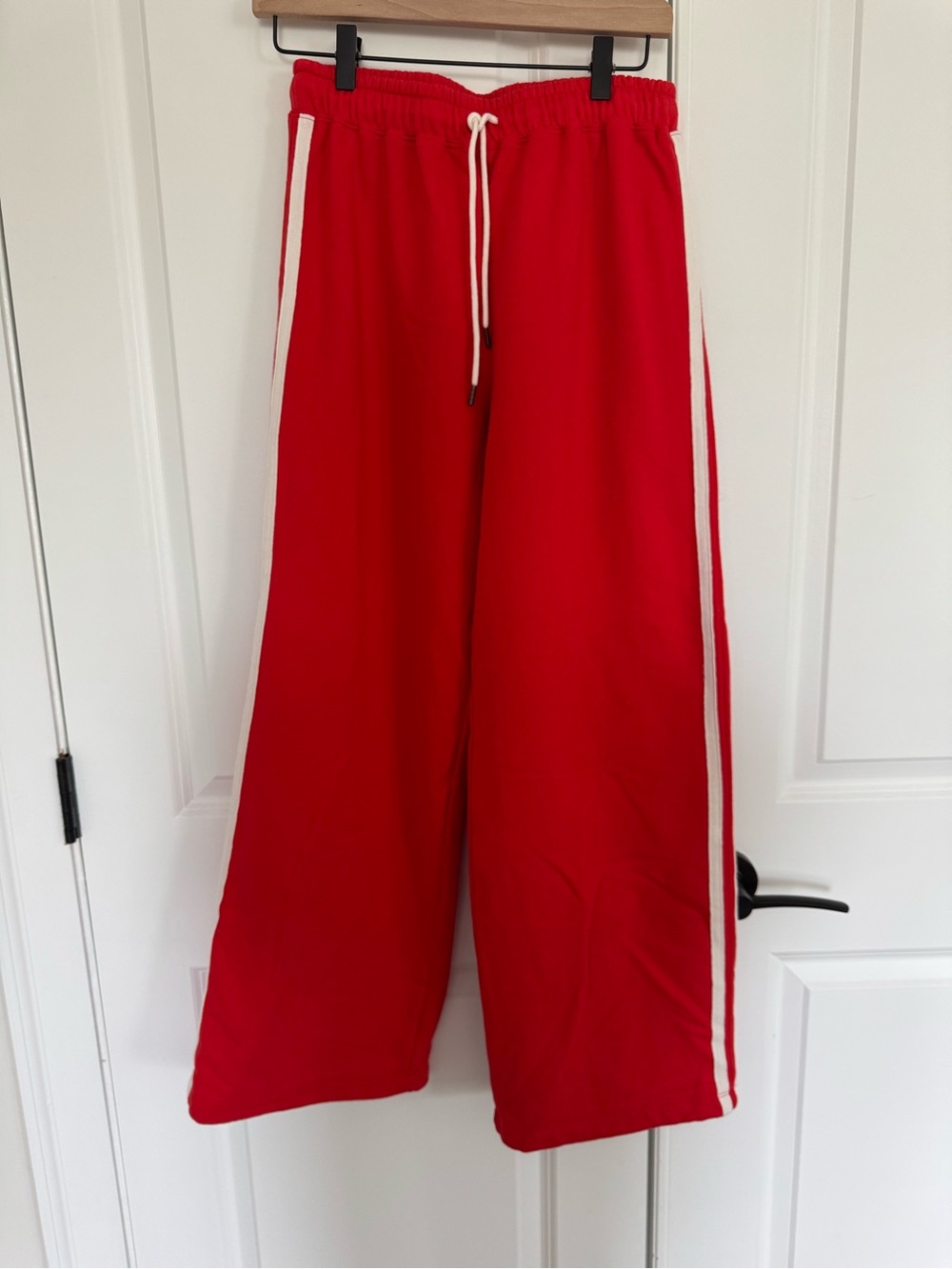 Universal Thread Red Wide-Leg Jogger Pants with White Side Stripes